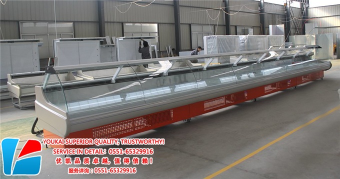 熟食柜生產(chǎn)車間